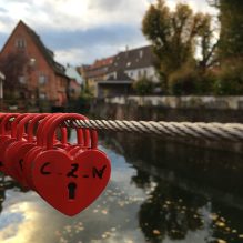 Liebesschlösser an Brücken